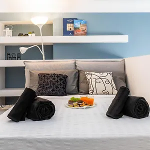 https://duomo-in-8-stops-suite-deluxe-loft.it-lombardy.com